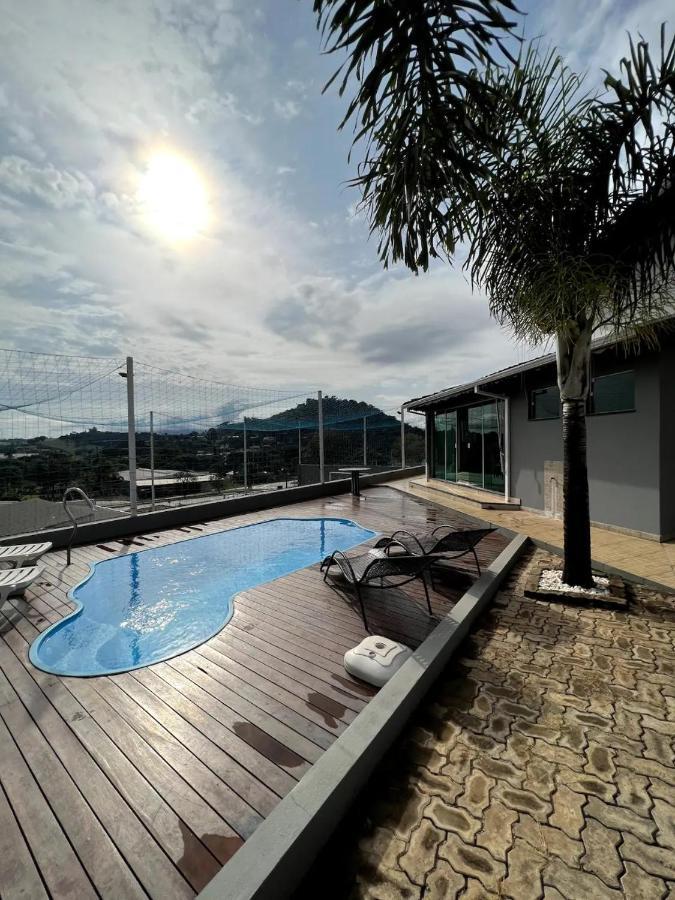 Vila Casa Alto Padrao Com Area Gourmet Completa, Piscina E Campo Futebol Socorro  Exteriér fotografie